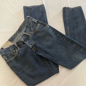 A&F Classic Straight 30x32 Denim Jeans